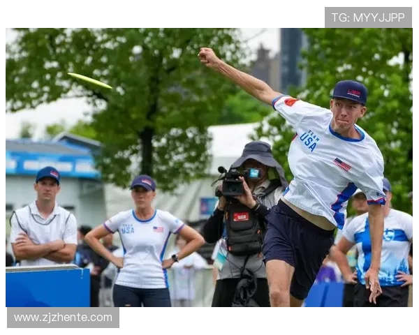 飞盘新手必看:提升比赛意识的实用技巧与策略分享